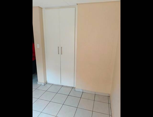 1 BEDROOM PROPERTY TO RENT IN ELSPARK